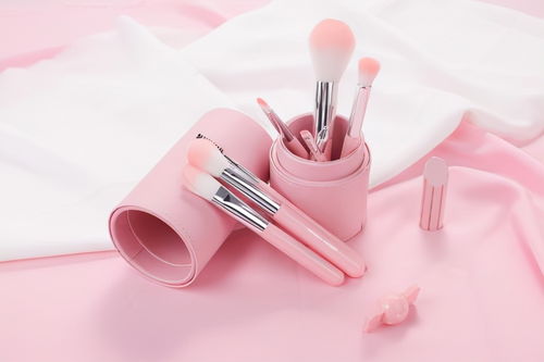 颜值即正义 国内化妆品的春天何在